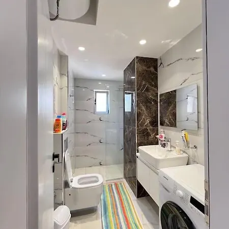 Floridas Apartment