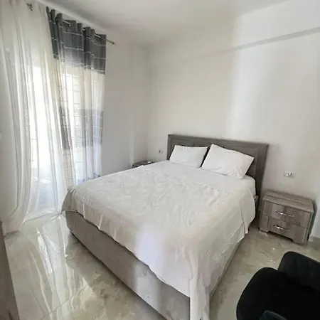Florida's House Apartment Sarande