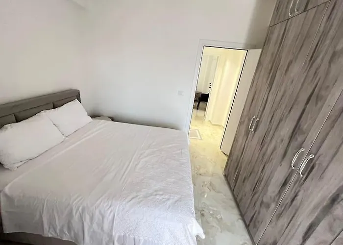 Apartment Floridas Sarandë